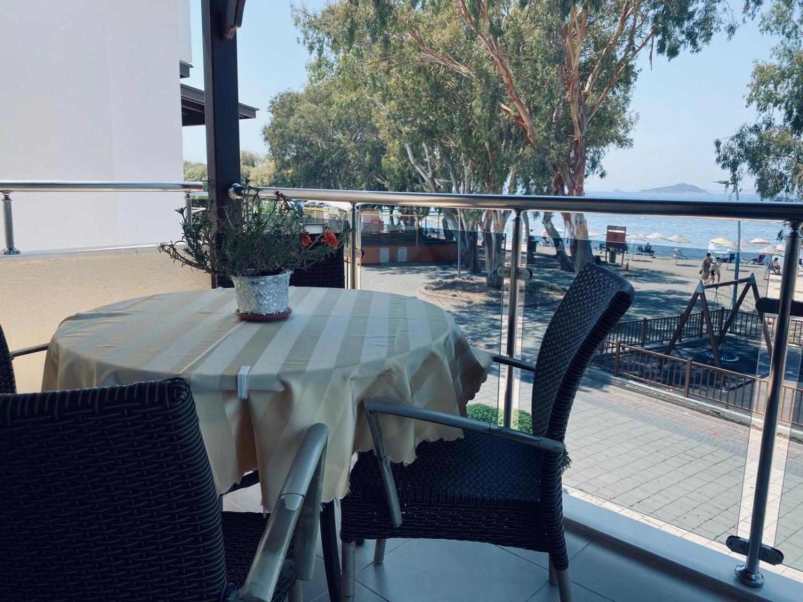 Sunset Beach Apartments Turgutreis Exterior foto